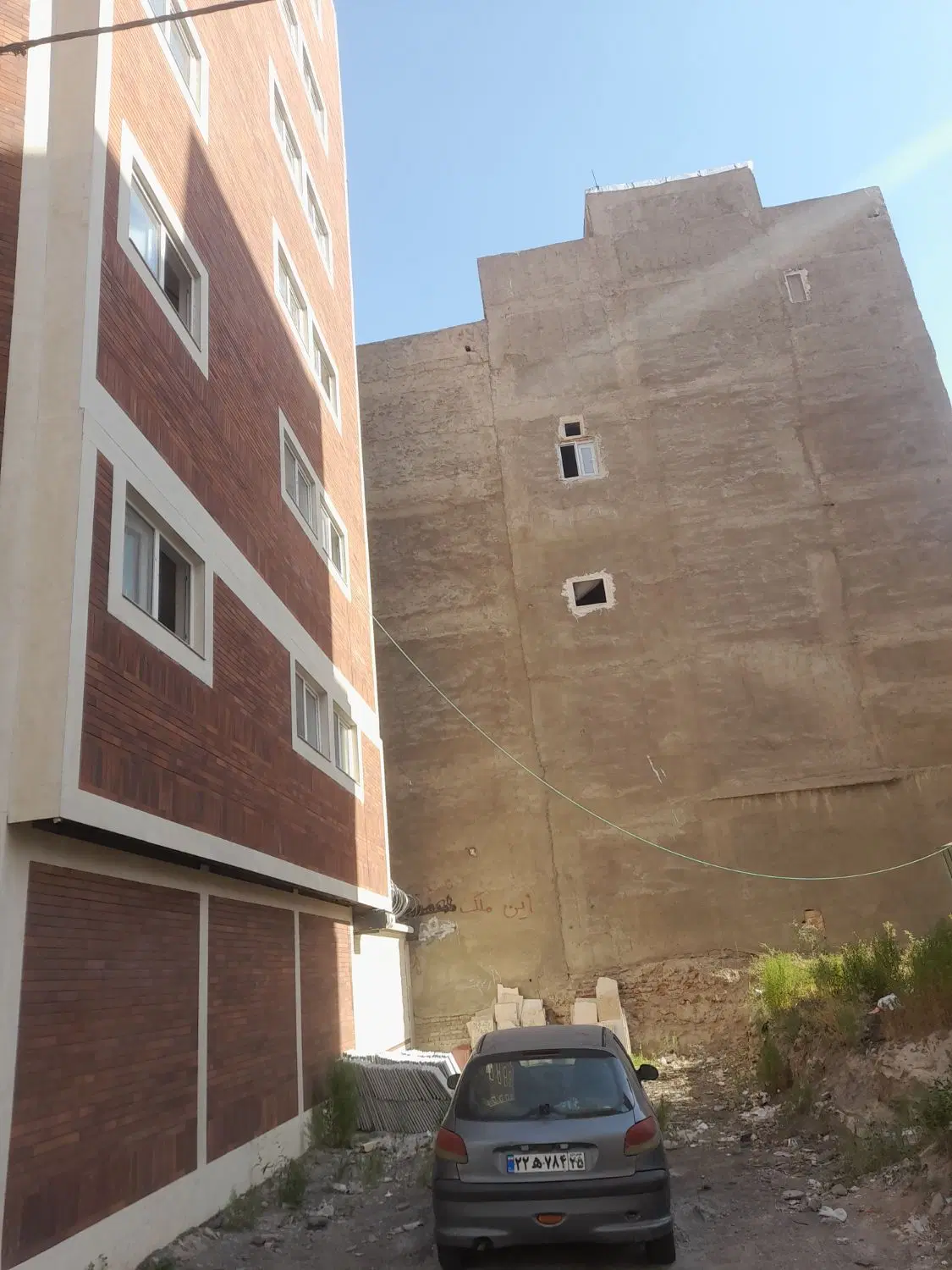 d1d4529e-f2a3-40d9-ba33-85f30b4f5052